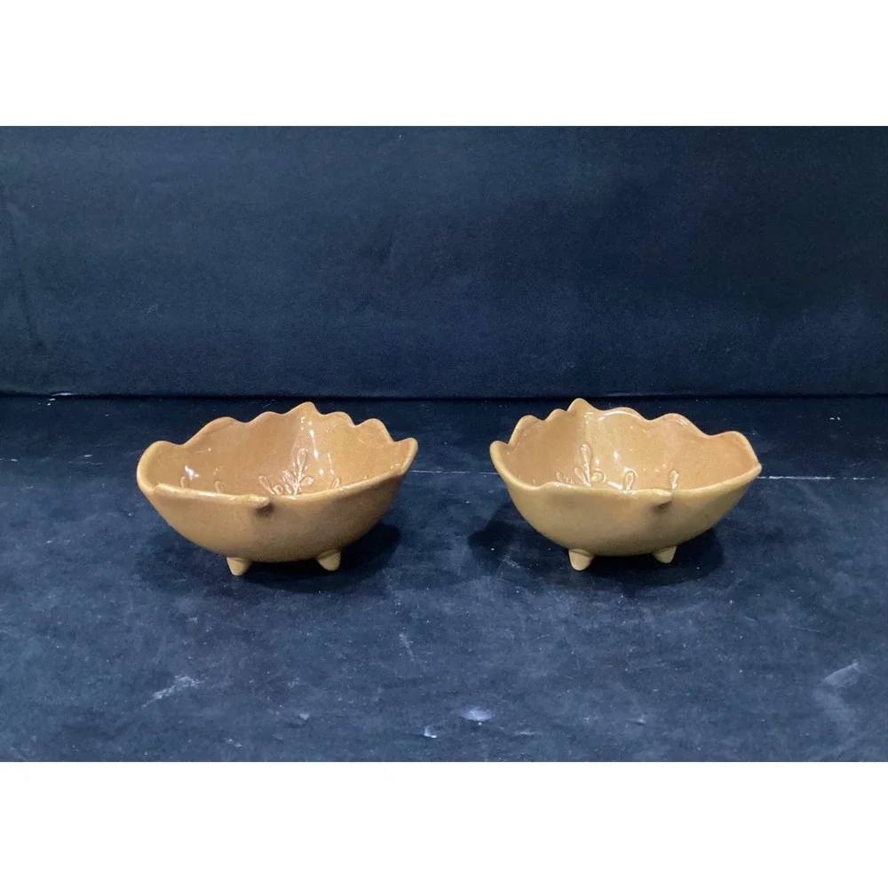 Set‎ of 2 Pier 1 Imports Yellow Golden Leaf Footed Bowls Fall Stoneware